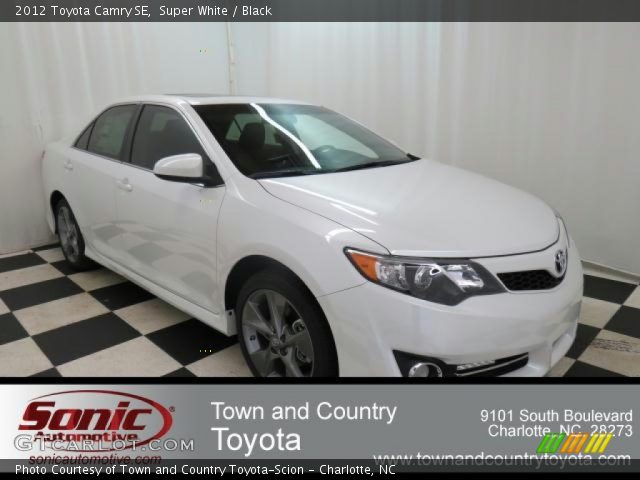 2012 Toyota Camry SE in Super White