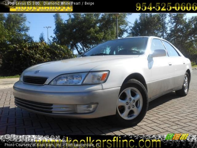 1998 Lexus ES 300 in Diamond White Pearl