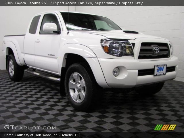 2009 Toyota Tacoma V6 TRD Sport Access Cab 4x4 in Super White