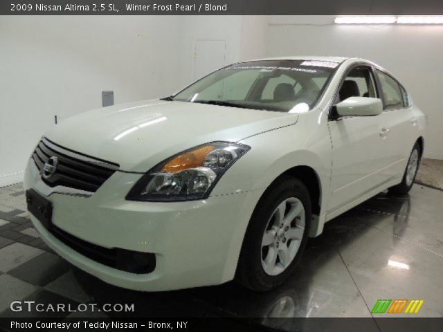 2009 Nissan Altima 2.5 SL in Winter Frost Pearl