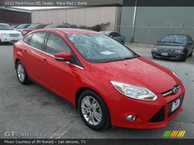 2012 Ford Focus SEL Sedan in Race Red