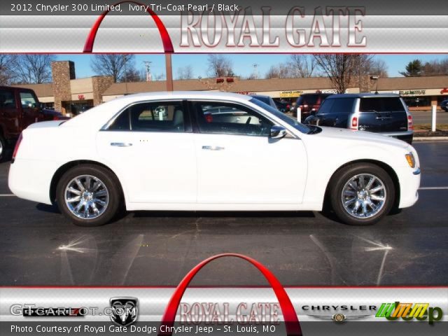 2012 Chrysler 300 Limited in Ivory Tri-Coat Pearl