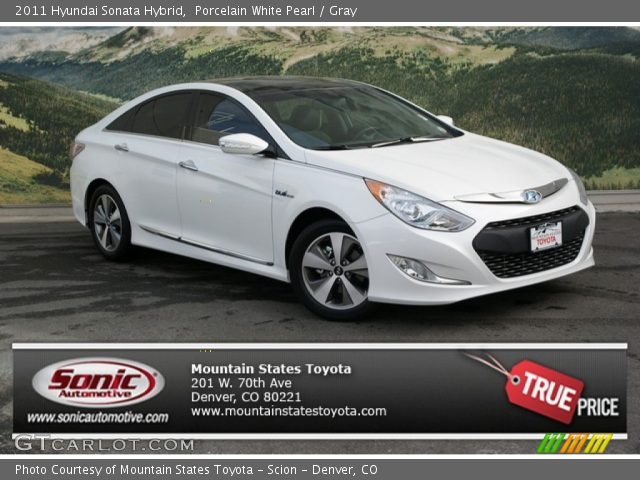 2011 Hyundai Sonata Hybrid in Porcelain White Pearl