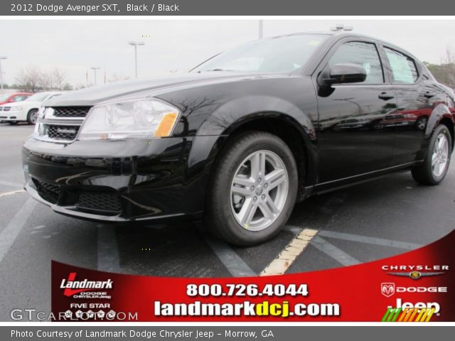 2012 Dodge Avenger SXT in Black
