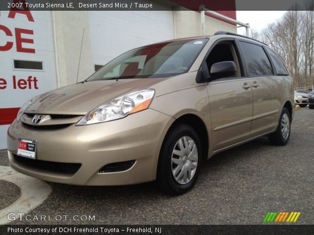 2007 Toyota Sienna LE in Desert Sand Mica