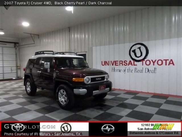 2007 Toyota FJ Cruiser 4WD in Black Cherry Pearl