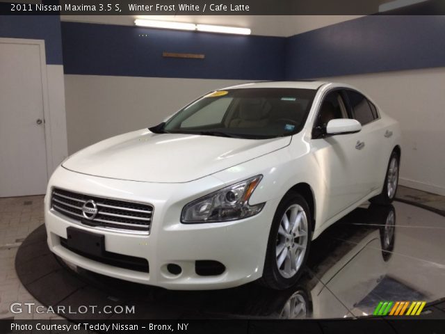 2011 Nissan Maxima 3.5 S in Winter Frost White