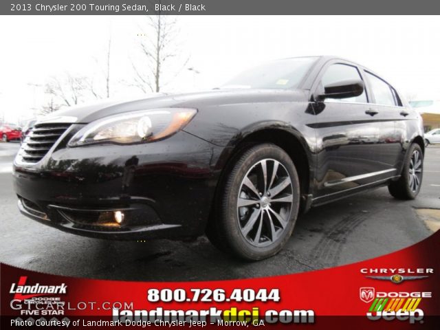 2013 Chrysler 200 Touring Sedan in Black