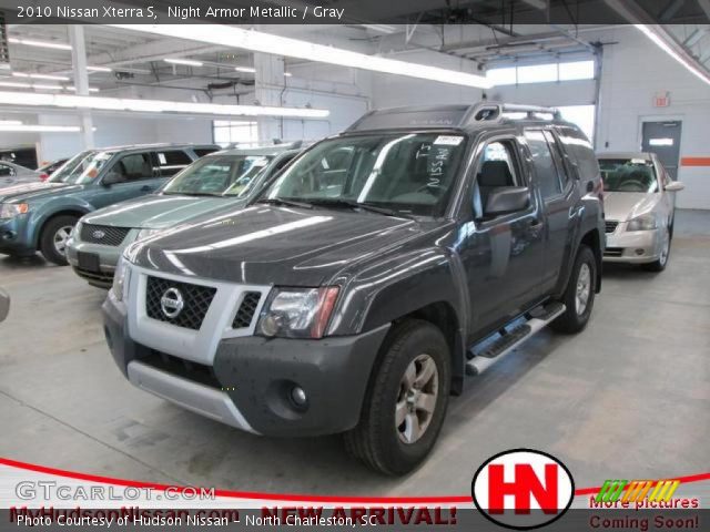 2010 Nissan Xterra S in Night Armor Metallic