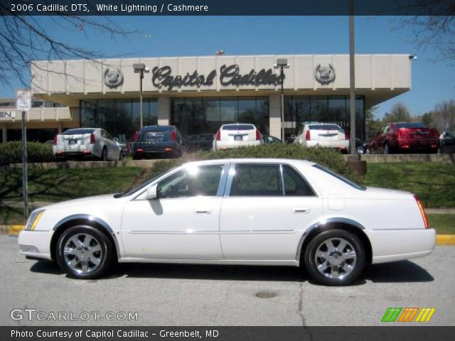 2006 Cadillac DTS  in White Lightning