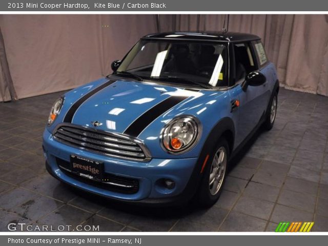 2013 Mini Cooper Hardtop in Kite Blue