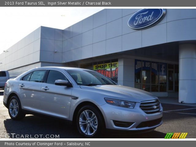 2013 Ford Taurus SEL in Ingot Silver Metallic