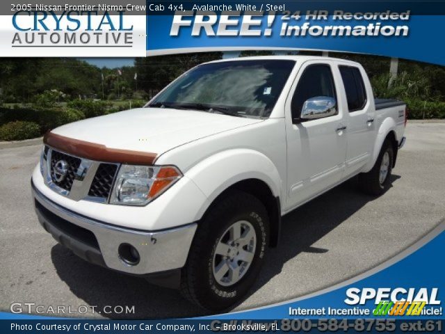 2005 Nissan Frontier Nismo Crew Cab 4x4 in Avalanche White