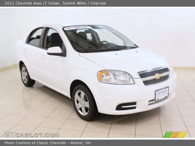 2011 Chevrolet Aveo LT Sedan in Summit White