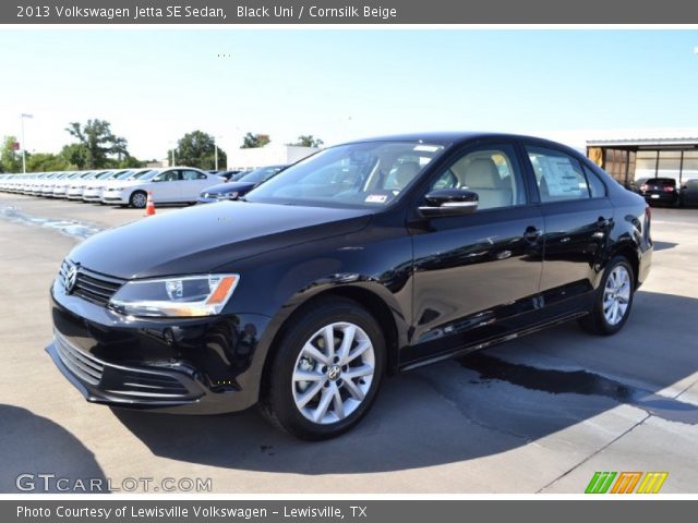 2013 Volkswagen Jetta SE Sedan in Black Uni