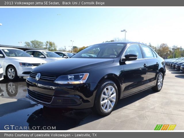2013 Volkswagen Jetta SE Sedan in Black Uni