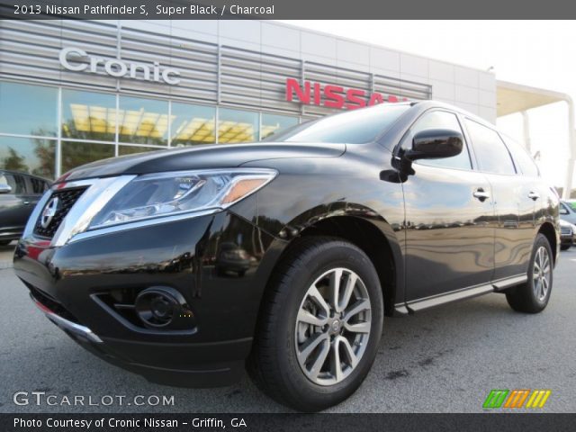 2013 Nissan Pathfinder S in Super Black