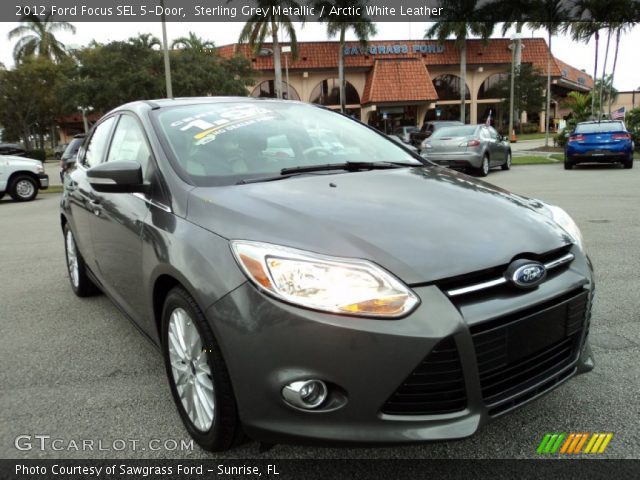 2012 Ford Focus SEL 5-Door in Sterling Grey Metallic