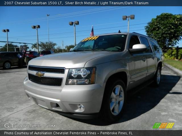 2007 Chevrolet Suburban 1500 LT in Silver Birch Metallic