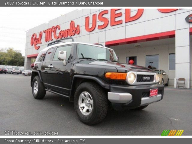 2007 Toyota FJ Cruiser  in Black Diamond