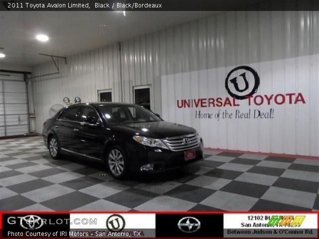 2011 Toyota Avalon Limited in Black