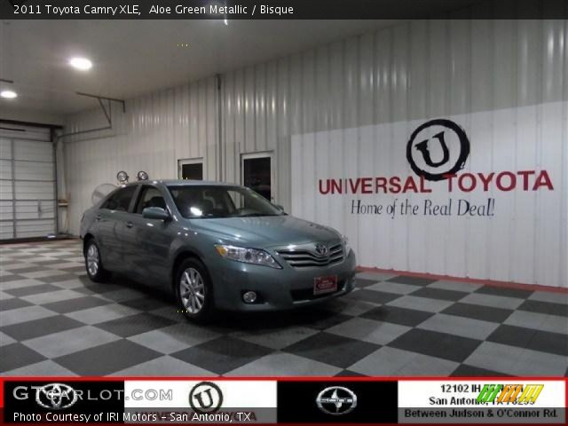 2011 Toyota Camry XLE in Aloe Green Metallic