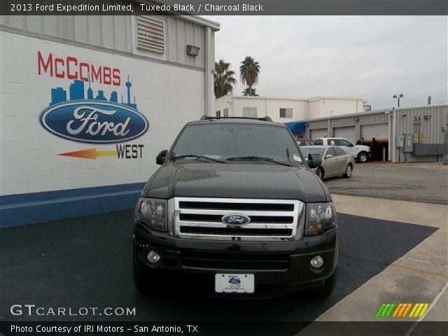 2013 Ford Expedition Limited in Tuxedo Black