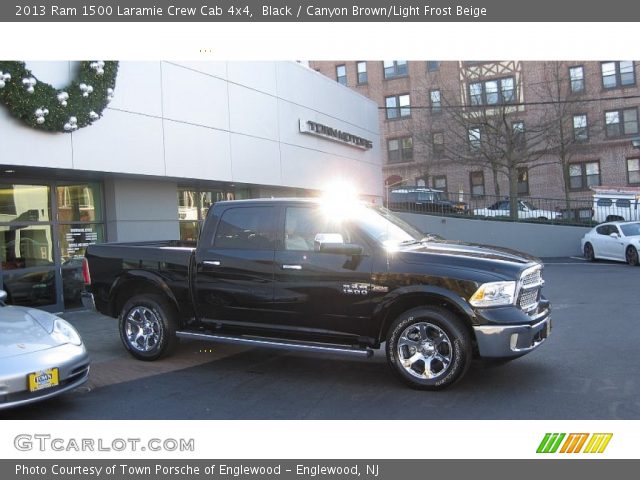 2013 Ram 1500 Laramie Crew Cab 4x4 in Black