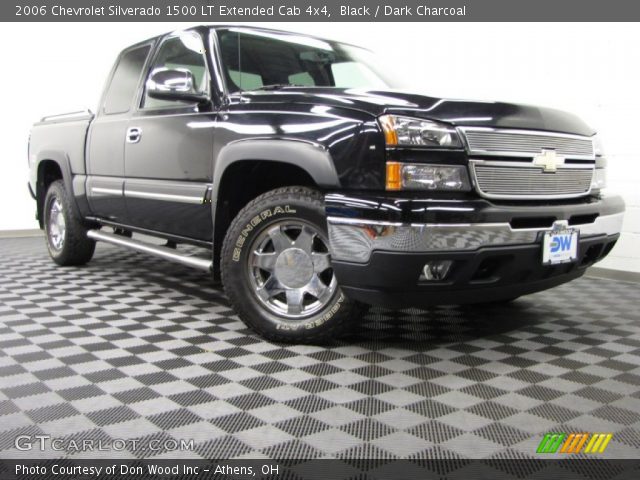 2006 Chevrolet Silverado 1500 LT Extended Cab 4x4 in Black