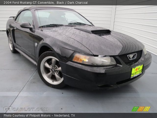2004 Ford Mustang GT Convertible in Black