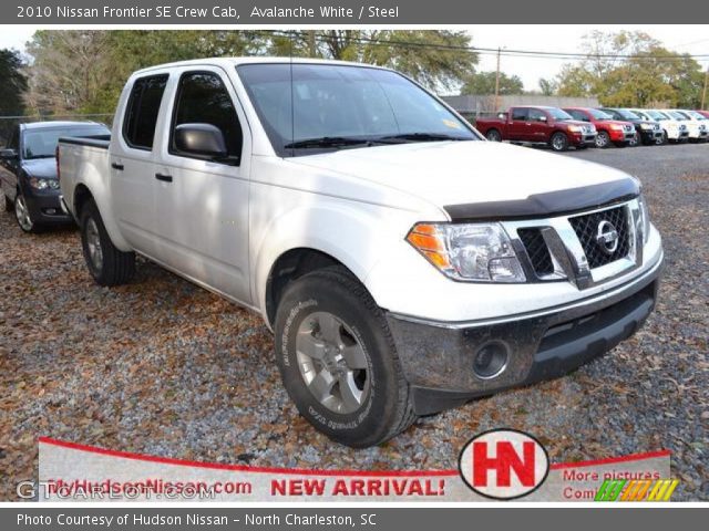 2010 Nissan Frontier SE Crew Cab in Avalanche White