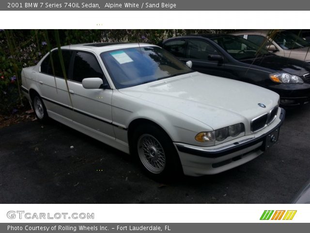 2001 BMW 7 Series 740iL Sedan in Alpine White