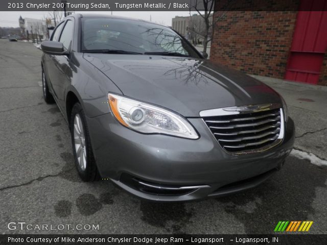 2013 Chrysler 200 Touring Sedan in Tungsten Metallic