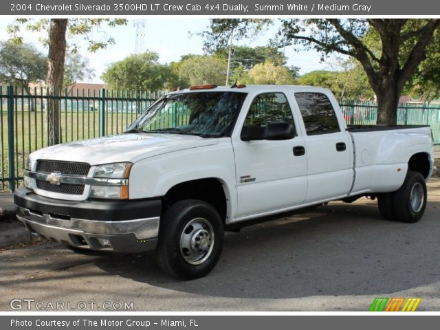 2004 Chevrolet Silverado 3500HD LT Crew Cab 4x4 Dually in Summit White