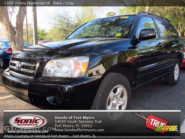 2005 Toyota Highlander I4 in Black