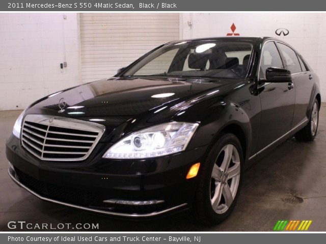 2011 Mercedes-Benz S 550 4Matic Sedan in Black