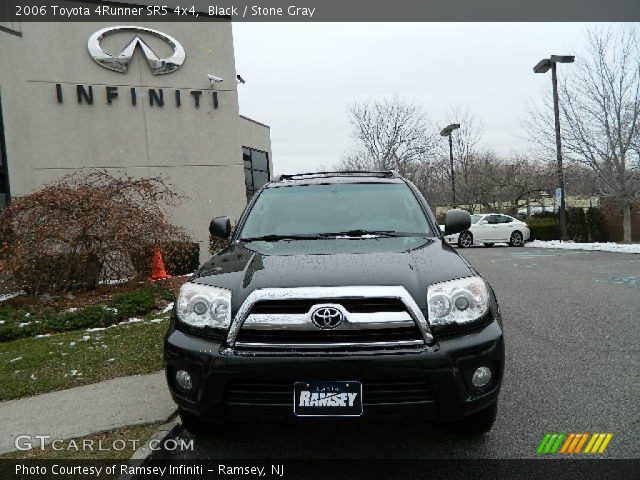 2006 Toyota 4Runner SR5 4x4 in Black