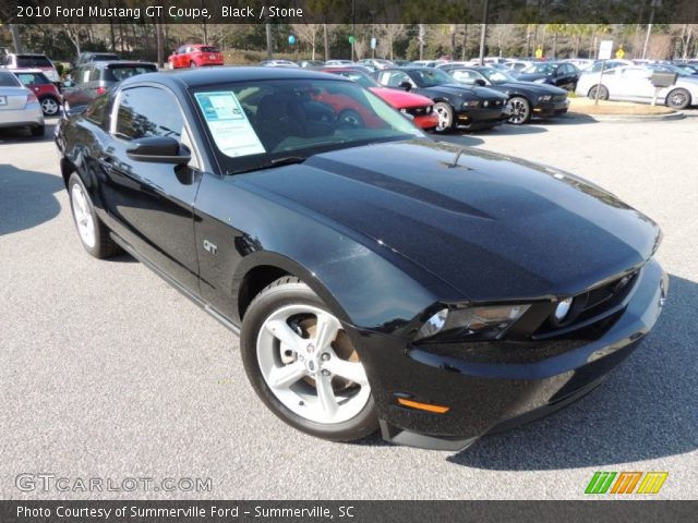 2010 Ford Mustang GT Coupe in Black