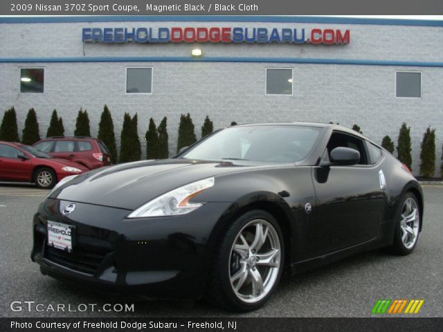 2009 Nissan 370Z Sport Coupe in Magnetic Black