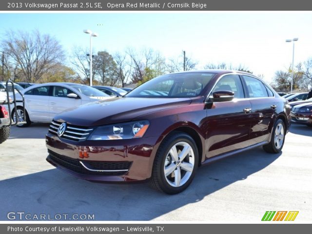 2013 Volkswagen Passat 2.5L SE in Opera Red Metallic