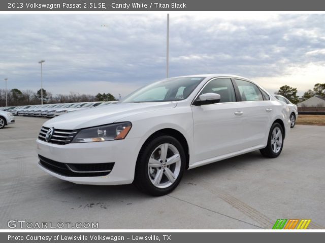 2013 Volkswagen Passat 2.5L SE in Candy White
