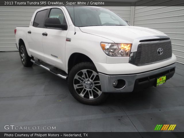 2013 Toyota Tundra SR5 CrewMax in Super White