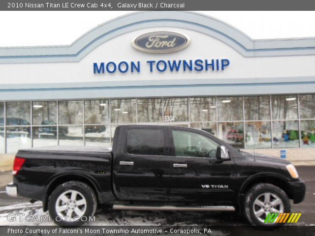 2010 Nissan Titan LE Crew Cab 4x4 in Galaxy Black