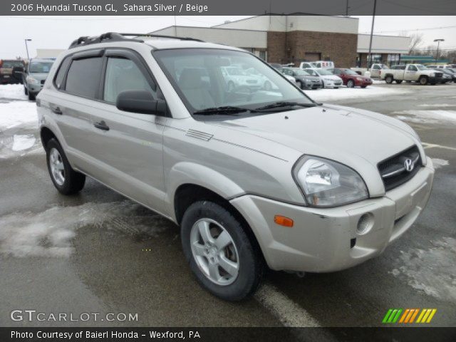 2006 Hyundai Tucson GL in Sahara Silver