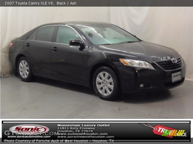 2007 Toyota Camry XLE V6 in Black