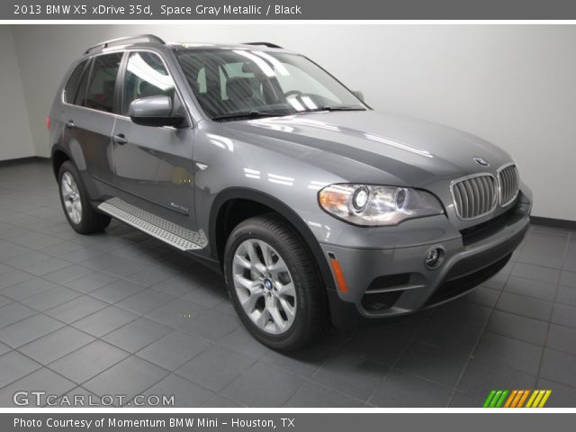 2013 BMW X5 xDrive 35d in Space Gray Metallic