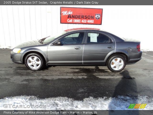 2005 Dodge Stratus SXT Sedan in Graphite Metallic