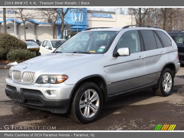 2004 BMW X5 4.4i in Titanium Silver Metallic