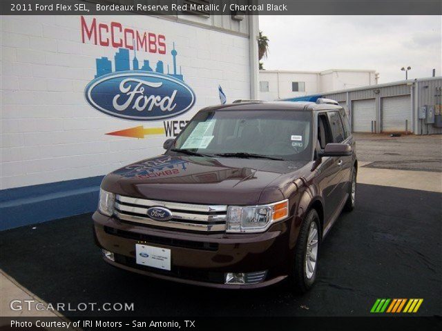 2011 Ford Flex SEL in Bordeaux Reserve Red Metallic