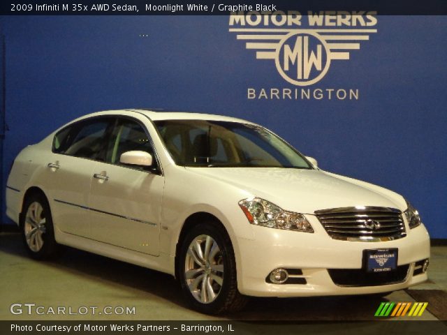 2009 Infiniti M 35x AWD Sedan in Moonlight White